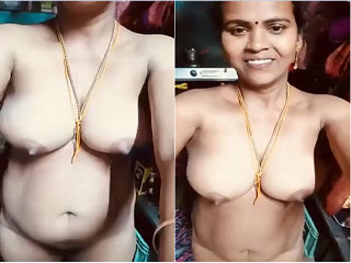 Desi Bhabhi Shows Her Nude Body